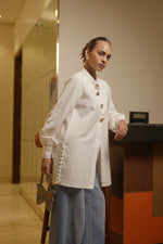 Load image into Gallery viewer, Luna Linen-White Cotton Linen shirt
